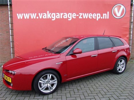 Alfa Romeo 159 Sportwagon - 1.9 JTD 116PK CENTENARIO | Zwart Leder | Cruise | Lmv - 1