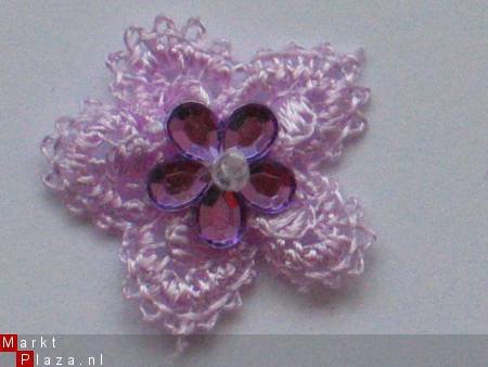 mooie gehaakte bloem met icon purple - 1