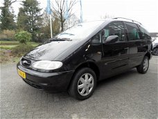 Ford Galaxy - 2.3I 16V automaat 7 Persoons Airco Trekhaak Youngtimer