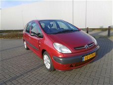 Citroën Xsara Picasso - 2.0i-16V Différence Automaat Lpg G3