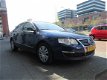 Volkswagen Passat - 2.0tdi high Climate Navi Leer Nw Apk Crusctrl Xenon - 1 - Thumbnail