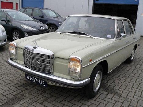 Mercedes-Benz 200-280 (W115) - 200-serie (200 D bj 1972, Km 77.000 Nap, Apk 01-2020 - 1
