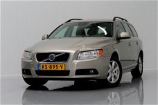 Volvo V70 - 2.0 D3 KINETIC 136PK, 5-CIL NAVI/16INCH/ECC/PDC/CHROOM