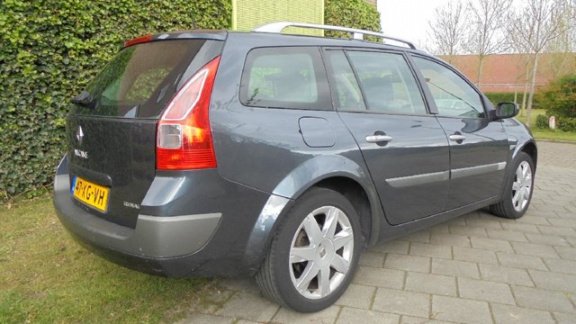 Renault Mégane Grand Tour - 1.9 dCi 130 Privilège - 1