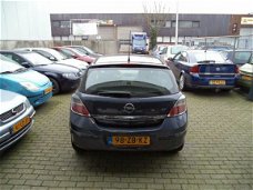 Opel Astra - 1.7 CDTi Business
