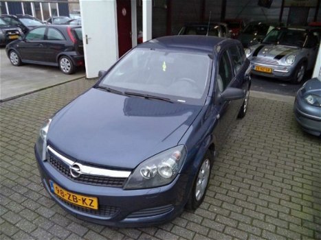 Opel Astra - 1.7 CDTi Business - 1