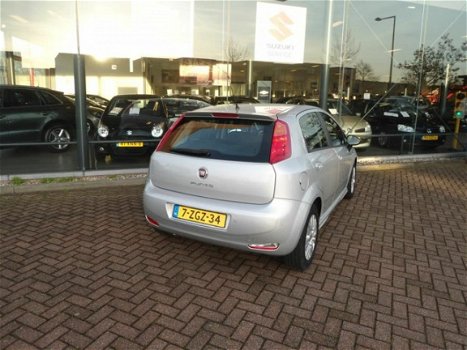 Fiat Punto Evo - 1.3 M-Jet Street van 1e EIG. NAVI - 1