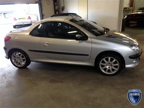 Peugeot 206 CC - 2.0-16V - 1