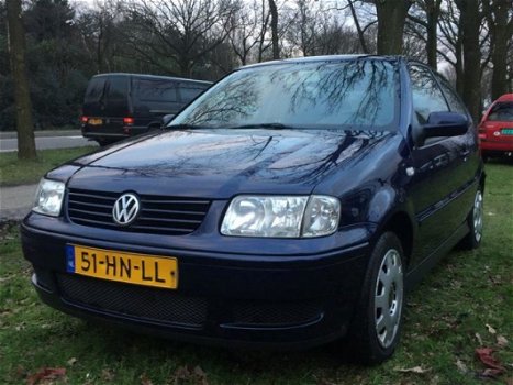 Volkswagen Polo - 1.4 Trendline apk 17-04-2019 - 1