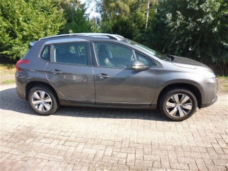 Peugeot 2008 - 1.2vti active, Navi, clima, trekhaak afn, RIJKLAAR - 1