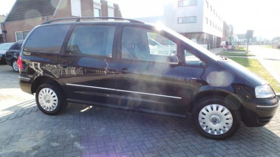 Volkswagen Sharan - 1.9 TDI AUT.Van/Grijs kenteken Airco - 1