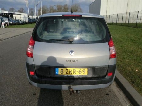 Renault Scénic - 1.6 16v Privilege Comfort - 1