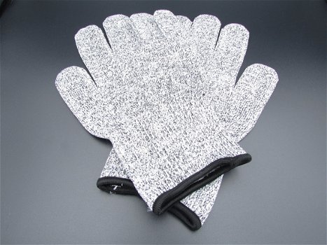 EDC gear - Steek & Snijwerend paar handschoenen maat L - 3