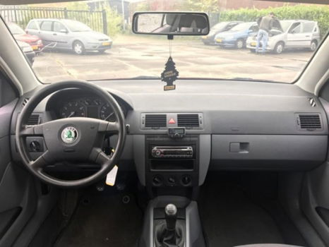 Skoda Fabia Combi - Stuurbkr/Elek.ramen/Nieuwe APK 1.4 Classic - 1