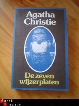 reeks paperbacks door Agatha Christie - 1