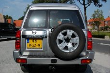 Nissan Patrol GR - 3.0 Di SE 3drs. MARGE - Automaat - Grijs kenteken