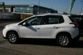 Peugeot 2008 - 1.2 PURETECH ACCESS Hoge instap Vanaf €209, - pm - 1 - Thumbnail