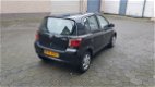 Toyota Yaris - 1.0-16V VVT-i Sol BJ2002/APK/NAP - 1 - Thumbnail