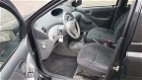 Toyota Yaris - 1.0-16V VVT-i Sol BJ2002/APK/NAP - 1 - Thumbnail