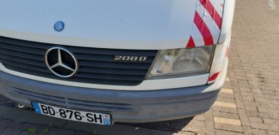Mercedes-Benz Sprinter - 208D - 1