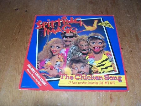 SPITTING IMAGE THE CHICKEN SONG - nr. 1