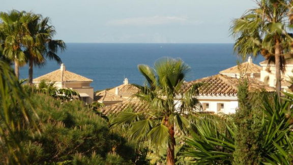 Luxe Appartement in Marbella, Elviria te huur - Afbeelding 7