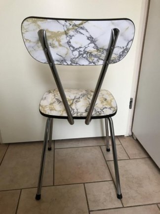 Puntgave vintage formica keukenstoel gevlamd. Fifties - Afbeelding 3
