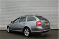 Skoda Octavia Combi - 1.2 TSI ARCTIC | 1e eigenaar | Dealeronderhouden | Navi | Cruise | Airco | Aut - 1 - Thumbnail