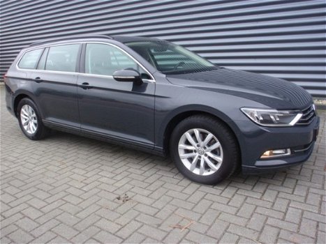 Volkswagen Passat Variant - 1.6 TDI 120PK COMFORTLINE - 1