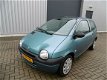 Renault Twingo - 1.2-16V Lazuli Schuifdak Bouwjaar 2004 - 1 - Thumbnail