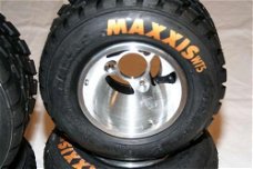 Regenbanden set Maxxis ___NIEUW