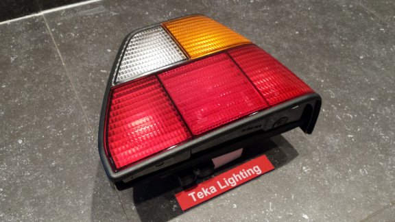 VW Golf II (83-92) Achterlicht Saturnus Rechts NOS - Afbeelding 2