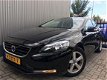 Volvo V40 - 1.6 D2 Kinetic / CAMERA /NAVI / LEDER / ECC / CRUISE CONTROL , - 1 - Thumbnail