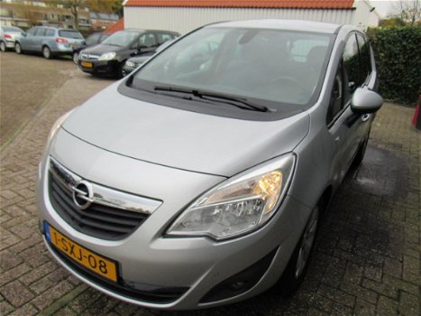 Opel Meriva - 1.7 CDTi Cosmo //APK//NAP//Airco//Cruise//6Bak//Elec.Ramen//PDC//CV+AB// - 1