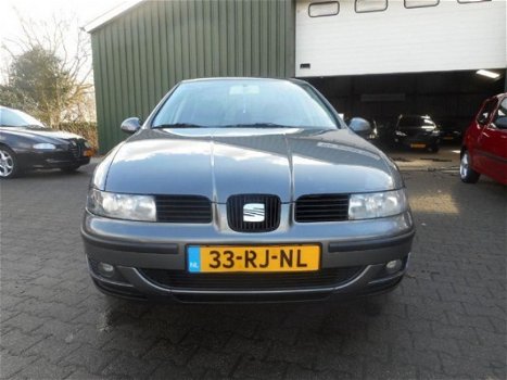 Seat Toledo - 1.6-16V Spirit bj 2005 airco trekhaak nieuwe apk - 1