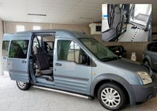 Ford Tourneo Connect - invalideauto met lift