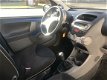 Peugeot 107 - 1.0-12V XR [bj 2009] 5DRS AIRCO (Strakke auto+NW MODEL) - 1 - Thumbnail