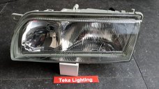 Nissan Primera (90-96) Koplamp DJAuto MNS341-G1L2 Links H4 NOS