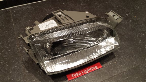 Fiat Punto I (93-99) Koplamp TYC 20-3096 H4 Rechts NOS - 1