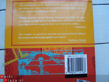 Amy Tan De vrouw van de Keukengod Ooievaar pocket 1994 - nr. 1