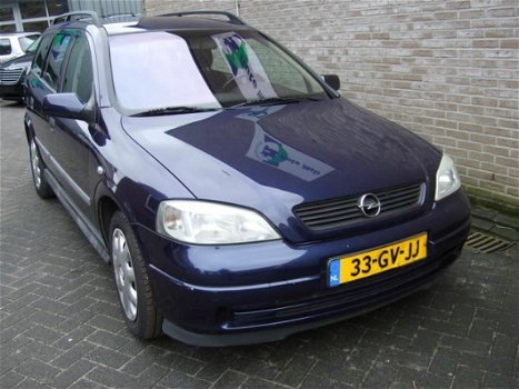 Opel Astra Wagon - 2.2-16V Comfort - 1