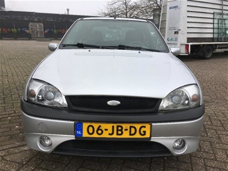 Ford Fiesta - 1.6i 16V Sport - 1