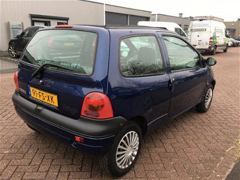 Renault Twingo - Air 1.2 met een Panoramadakje - 1