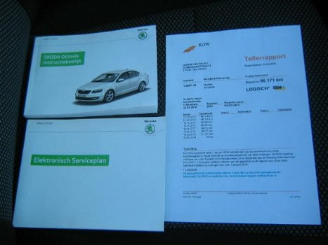 Skoda Octavia - 1.6TDI Ambition Business Navi - 1