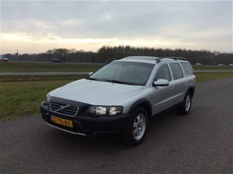 Volvo XC70 - 2.4 D5 Summum XENON LEER AUTOMAAT YOUNGTIMER - 1