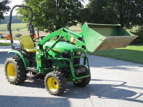 John Deere 2320 tractor landbouwtractor - 1