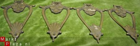 4 stuks antiek bronzen kastbeslag ca 1870. - 1