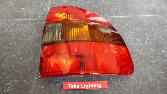 Opel Astra F (94-98) Achterlicht Magneti Marelli 62044 Seima Yorka Rechts NOS - 0