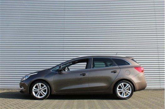 Kia Cee'd - 1.6 GDI BUSINESSLINE | Navi | 17