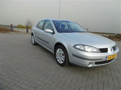 Renault Laguna - 1.6-16V Business Airco Clima Navigatie - 1